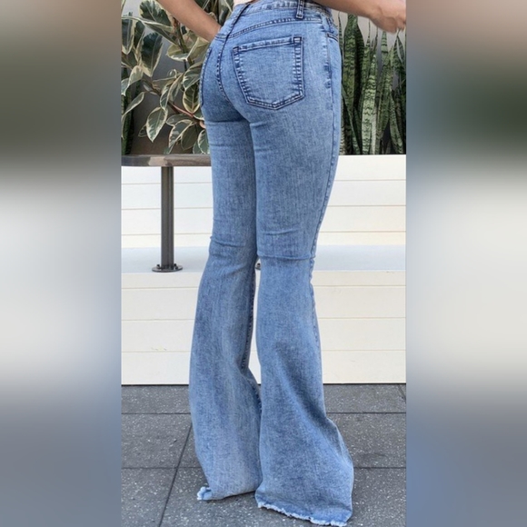 NWT Denim wide legged jeans various sizes - Picture 2 of 3